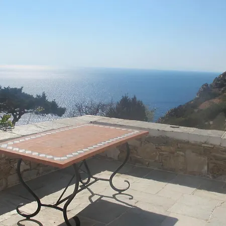 Дом отдыха In Sifnos With Panoramic Sea View
