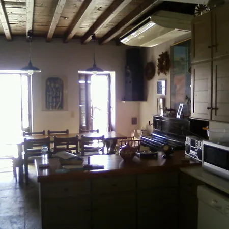 Дом отдыха In Sifnos With Panoramic Sea View